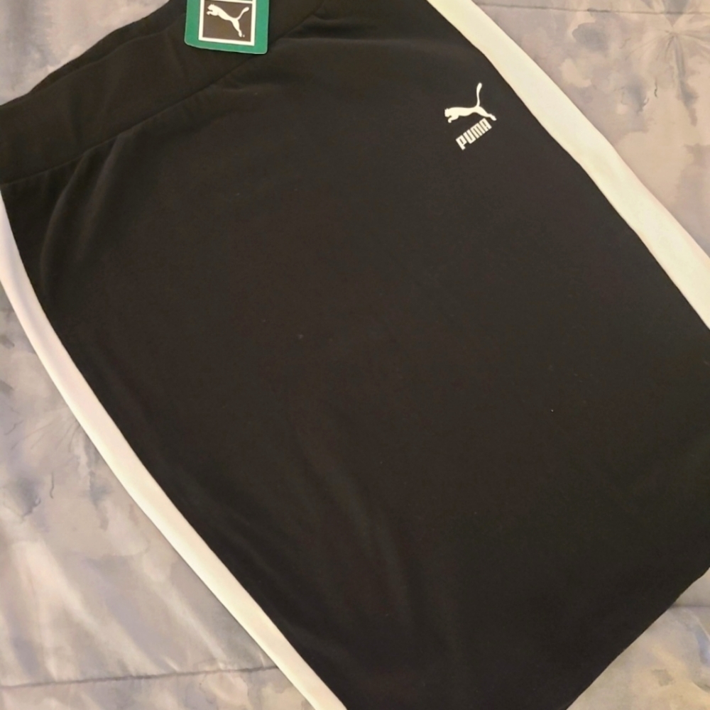 Brand New Puma classic tight skirt